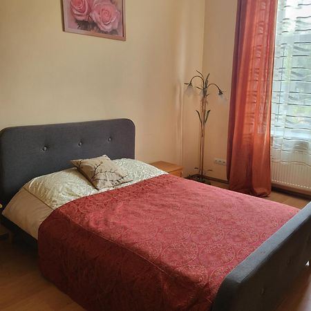 Apartment Near St. Elizabeth Church Lviv Exterior foto