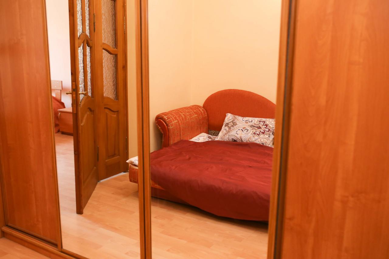 Apartment Near St. Elizabeth Church Lviv Exterior foto