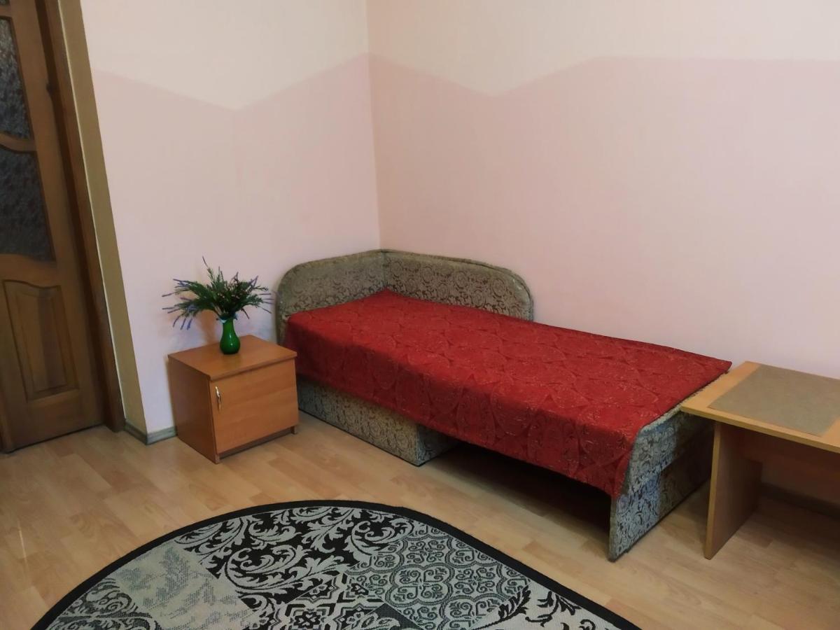 Apartment Near St. Elizabeth Church Lviv Exterior foto